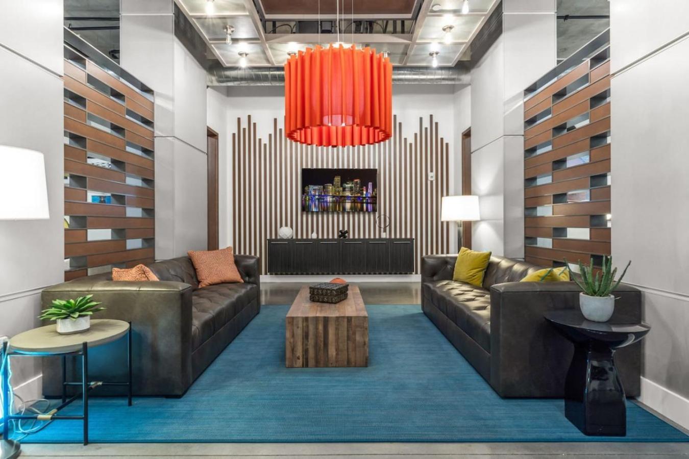 Modern 2 Bed Getaway Steps From Tropicana Field Сент-Питерсберг Экстерьер фото